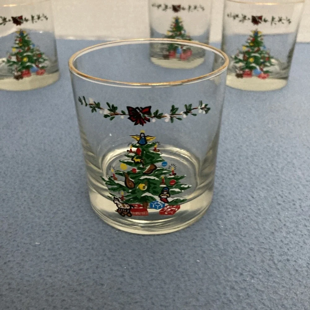 VTG Holiday by Montgomery‎ Wards Christmas Tree Old Fashion Glasses - Set of 4